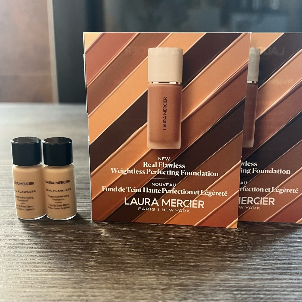 Laura Mercier Real Flawless Weightless Perfecting Foundation 8ml